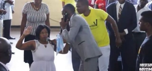 Video: Pastor Makes Phone Call To Heaven, Speaks To God